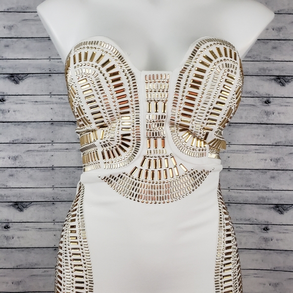 🆕️Agaci Cream And Gold Strapless Bodycon Dress Sm - Picture 2 of 7